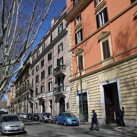 Charme Apartment With Spa In Piazza Del Popolo Rome Exterior photo